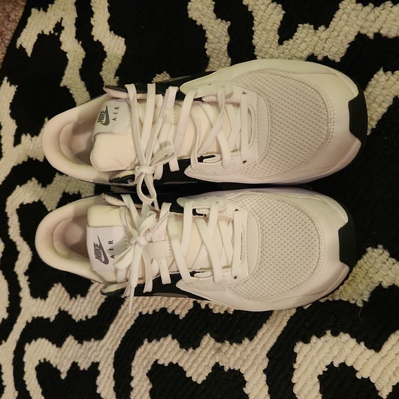 Nike Air - Picture 2 of 14